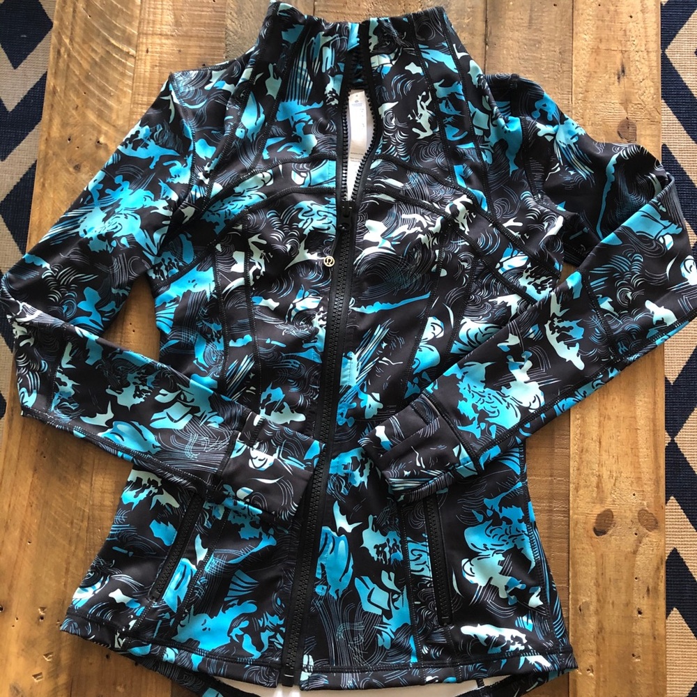 New Lululemon Lightweight Jacket